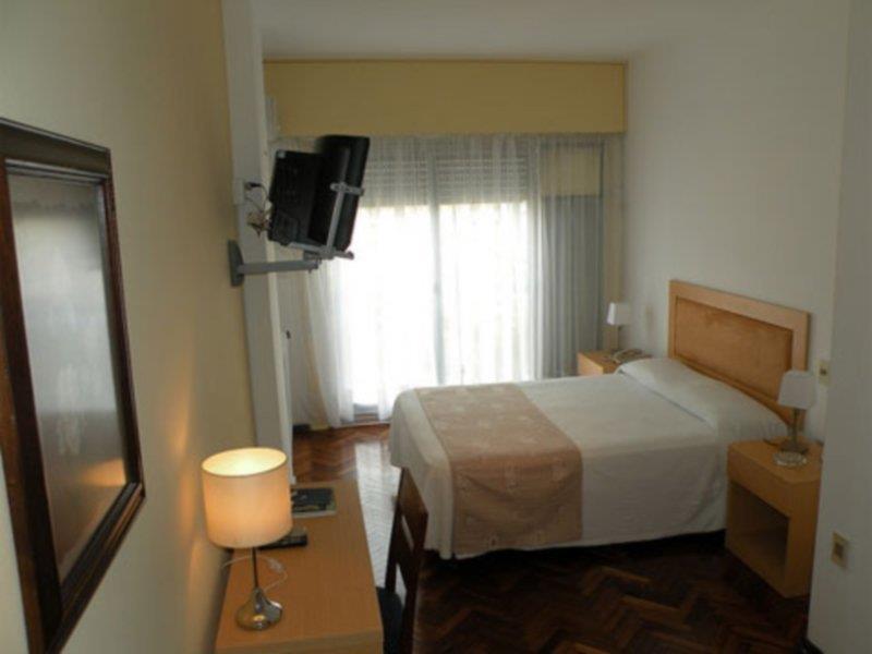 Hotel Lancaster Montevideo Esterno foto